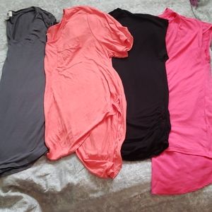 Lot of 4 womans plus XL T- shirts old navy